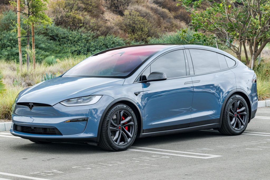 2026 Tesla Model X Plaid
