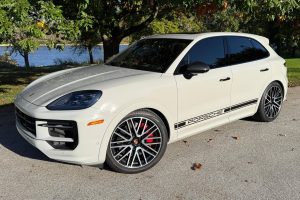 2026 Porsche Cayenne GTS Twin-Turbo V8